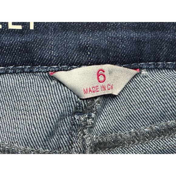 Laurie Felt Women's Daisy Denim Frayed Hem Flare Blue Jeans - Size 6 (28x33) - Picture 6 of 8